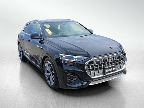 2024 Audi Q8 55 Prestige