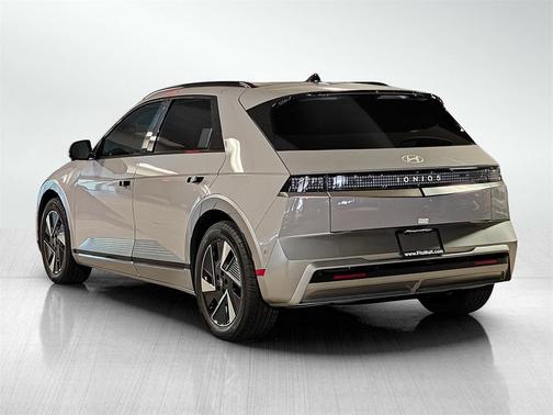 2025 Hyundai IONIQ 5 SEL