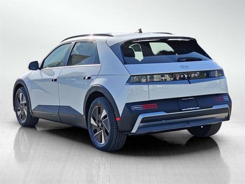 2025 Hyundai IONIQ 5 SEL