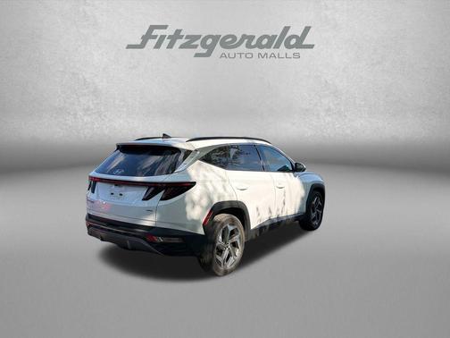 White Pearl 2024 Hyundai TUCSON Limited