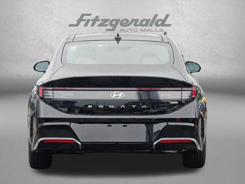 Abyss Black 2026 Hyundai SONATA Hybrid Limited