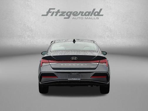 Ecotronic Gray 2026 Hyundai ELANTRA Limited