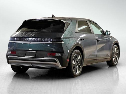 2026 Hyundai IONIQ 5 SE