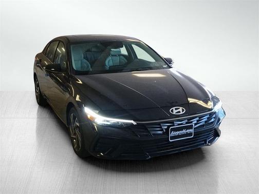 2025 Hyundai ELANTRA HEV Limited