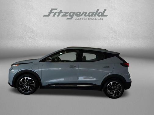 Ice Blue Metallic 2022 Chevrolet Bolt EUV FWD Premier