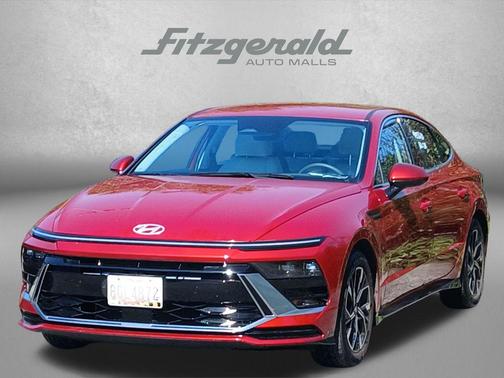 Ultimate red 2025 Hyundai SONATA SEL