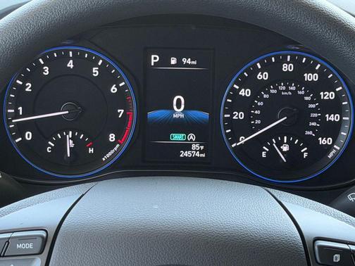 Abyss Black Pearl 2023 Hyundai KONA SE