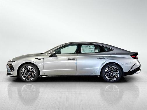 2026 Hyundai SONATA SEL