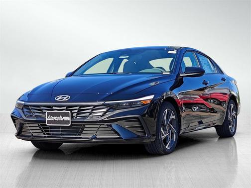 2025 Hyundai ELANTRA Sport