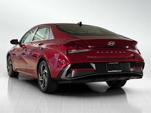 2025 Hyundai ELANTRA HEV Limited