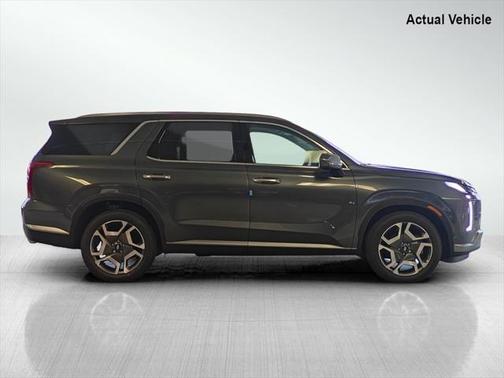 2025 Hyundai PALISADE SEL Premium