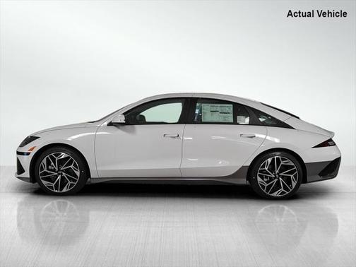 2025 Hyundai IONIQ 6 SEL