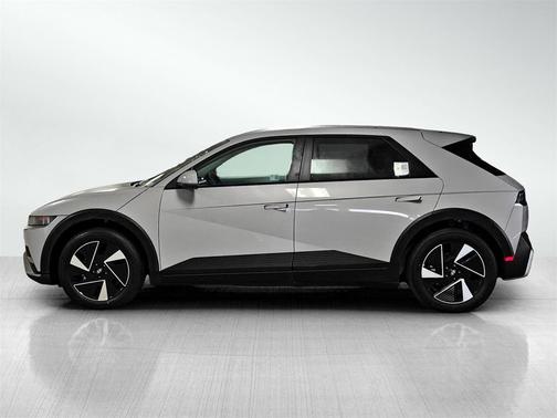 2026 Hyundai IONIQ 5 SE