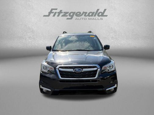 Crystal Black Silica 2017 Subaru Forester 2.5i Limited