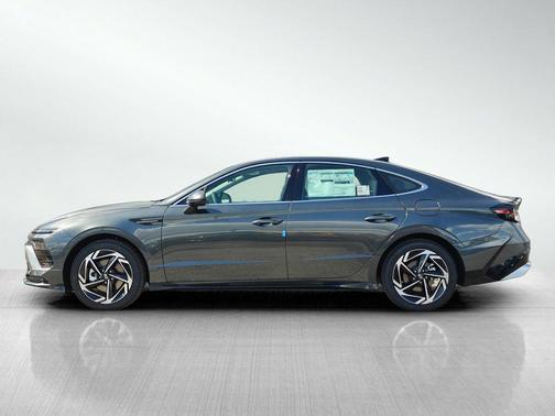 2026 Hyundai SONATA SEL