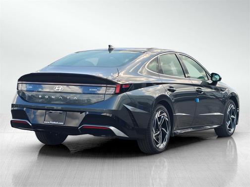 2026 Hyundai SONATA SEL