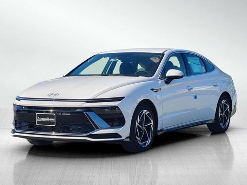 2026 Hyundai SONATA SEL