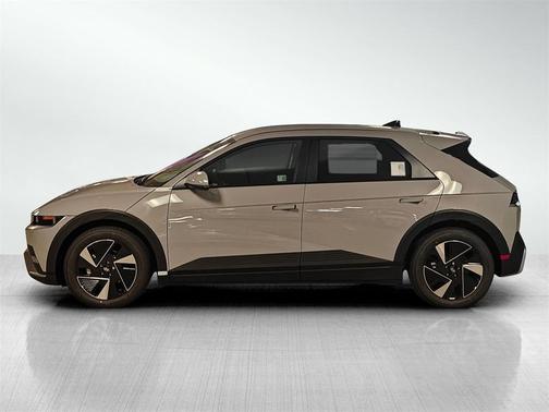 2025 Hyundai IONIQ 5 SE