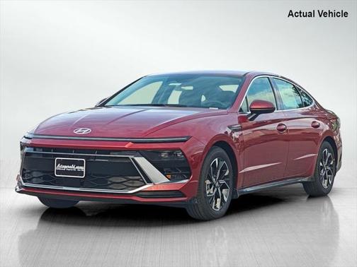 2025 Hyundai SONATA SEL