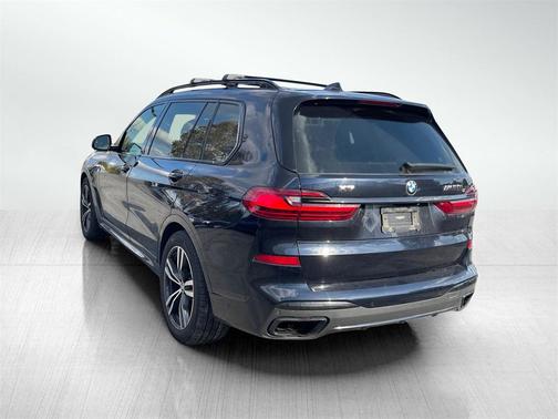 2020 BMW X7 M50i
