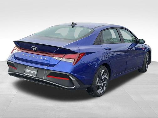 2025 Hyundai ELANTRA Sport