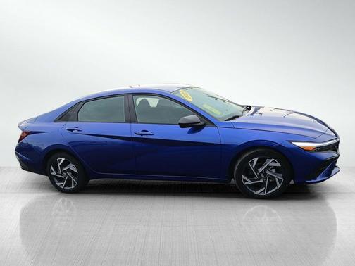 2025 Hyundai ELANTRA Sport