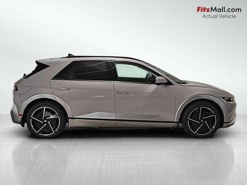 2025 Hyundai IONIQ 5 Limited