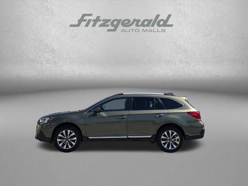 Wilderness Green Metallic 2018 Subaru Outback 2.5i Touring