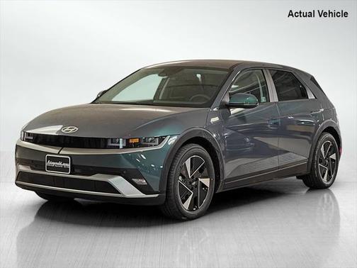 2025 Hyundai IONIQ 5 SE