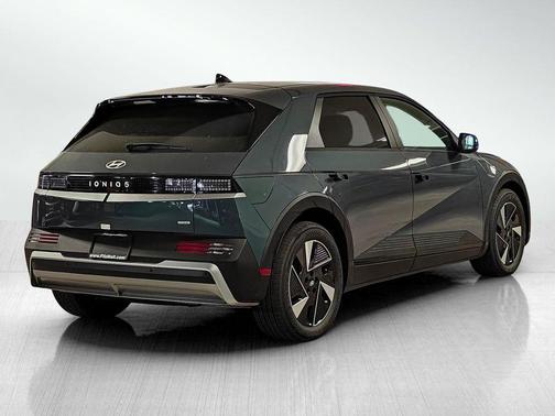 2025 Hyundai IONIQ 5 SE