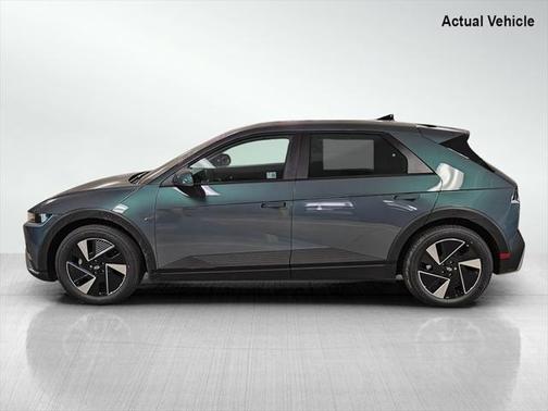 2025 Hyundai IONIQ 5 SE