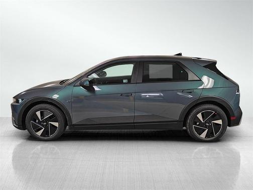 2025 Hyundai IONIQ 5 SE