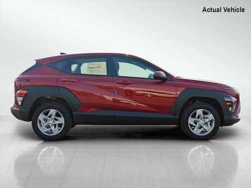 2025 Hyundai KONA SE