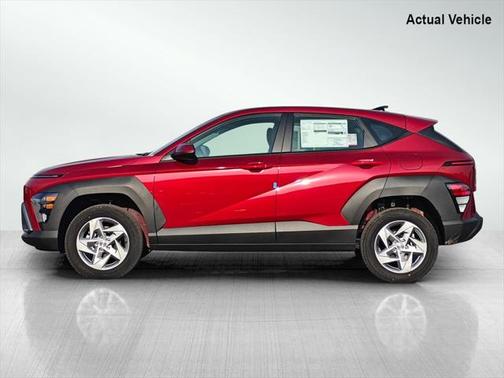 2025 Hyundai KONA SE