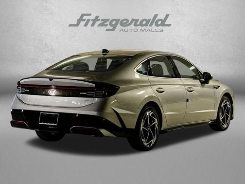 2026 Hyundai SONATA SEL