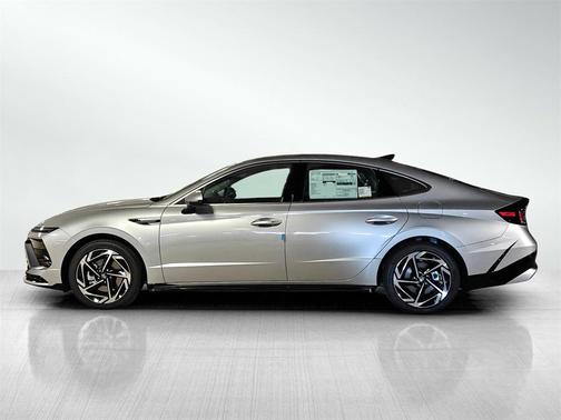 2026 Hyundai SONATA SEL