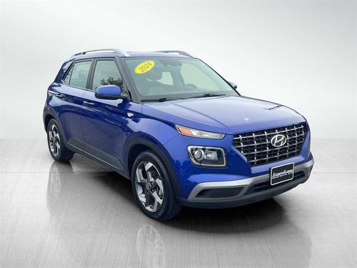 2024 Hyundai VENUE SEL