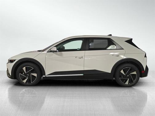 2025 Hyundai IONIQ 5 SE