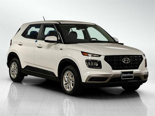 2026 Hyundai VENUE SE