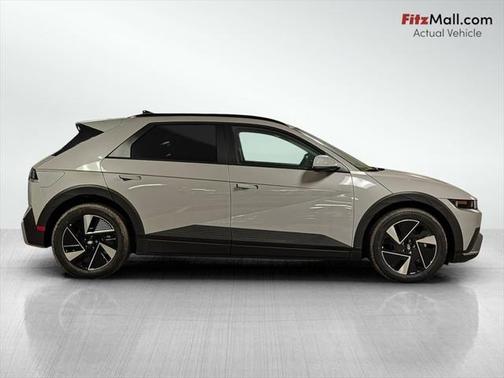 2025 Hyundai IONIQ 5 SEL