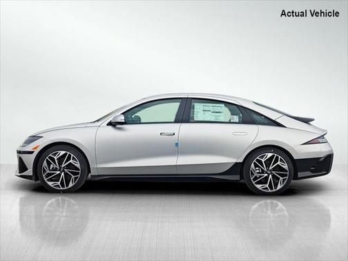 2025 Hyundai IONIQ 6 SE