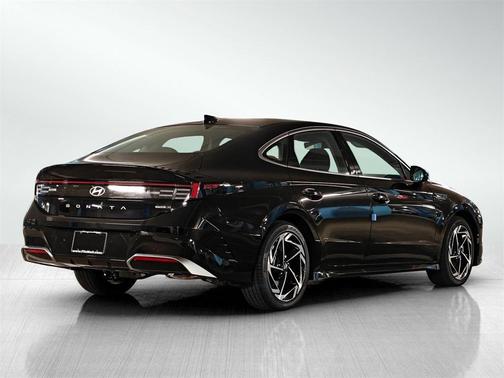 2026 Hyundai SONATA SEL