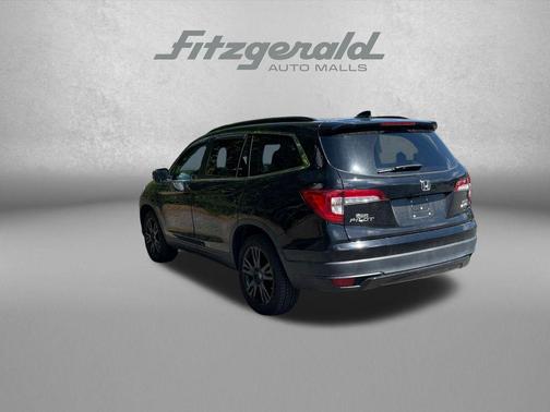 Crystal Black Pearl 2021 Honda Pilot AWD Special Edition