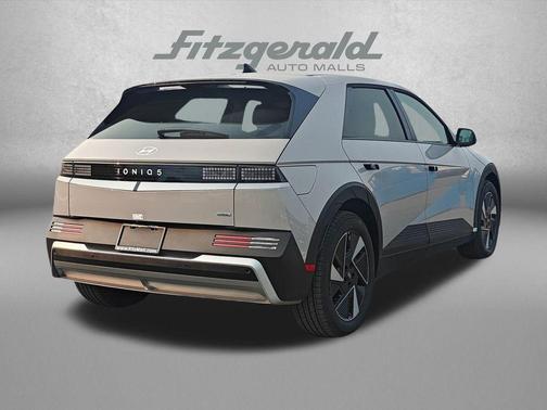 2025 Hyundai IONIQ 5 SE