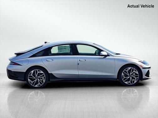 2025 Hyundai IONIQ 6 SEL