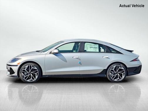 2025 Hyundai IONIQ 6 SEL