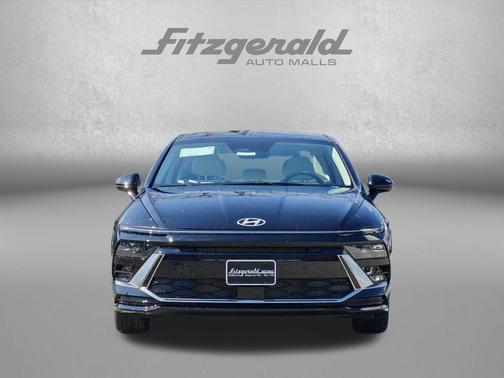 Abyss Black 2026 Hyundai SONATA SEL