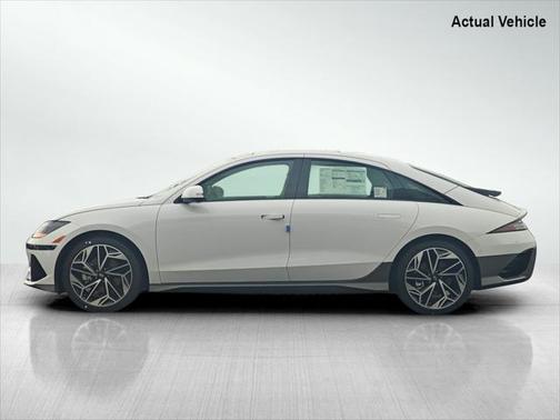 2025 Hyundai IONIQ 6 Limited