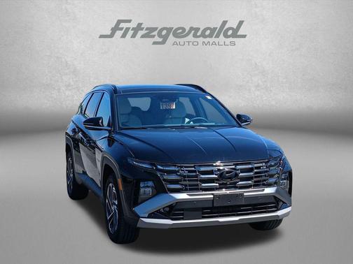 Phantom Black 2025 Hyundai TUCSON Limited