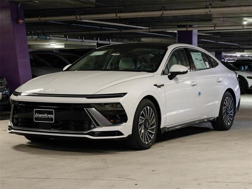 2026 Hyundai SONATA Hybrid SE
